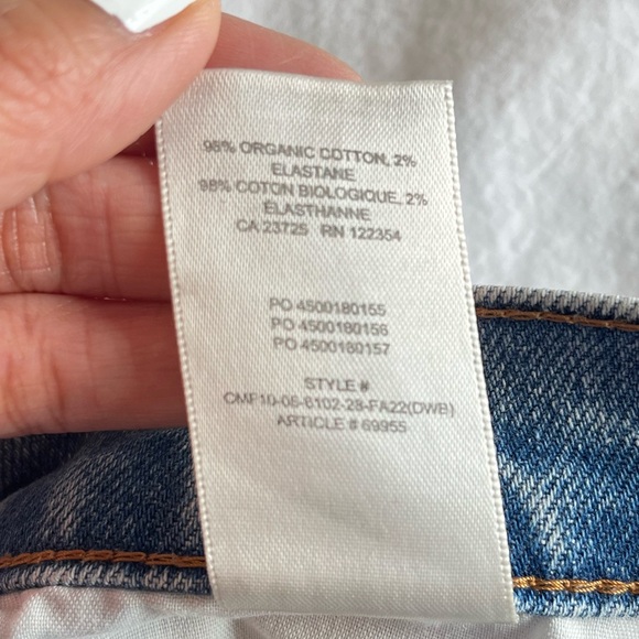 Aritzia Denim Forum The Yoko High Rise Slim Jeans, 27 Indigo Wash CigaretteJean - Picture 11 of 16